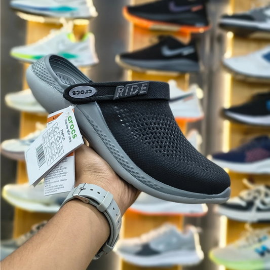 360 Crocs Literide Clogs (Black/Slate Grey)