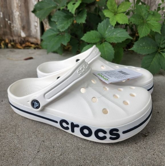 Crocs Bayaband Clogs (White/Black)