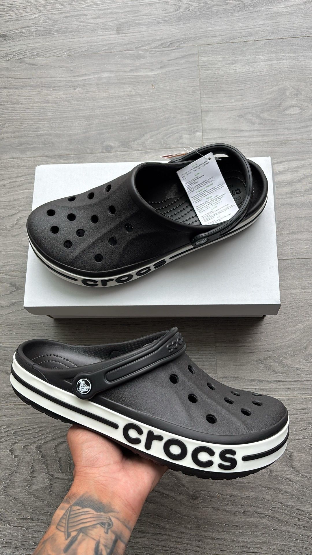 Crocs Bayaband Clogs (Black/Black)