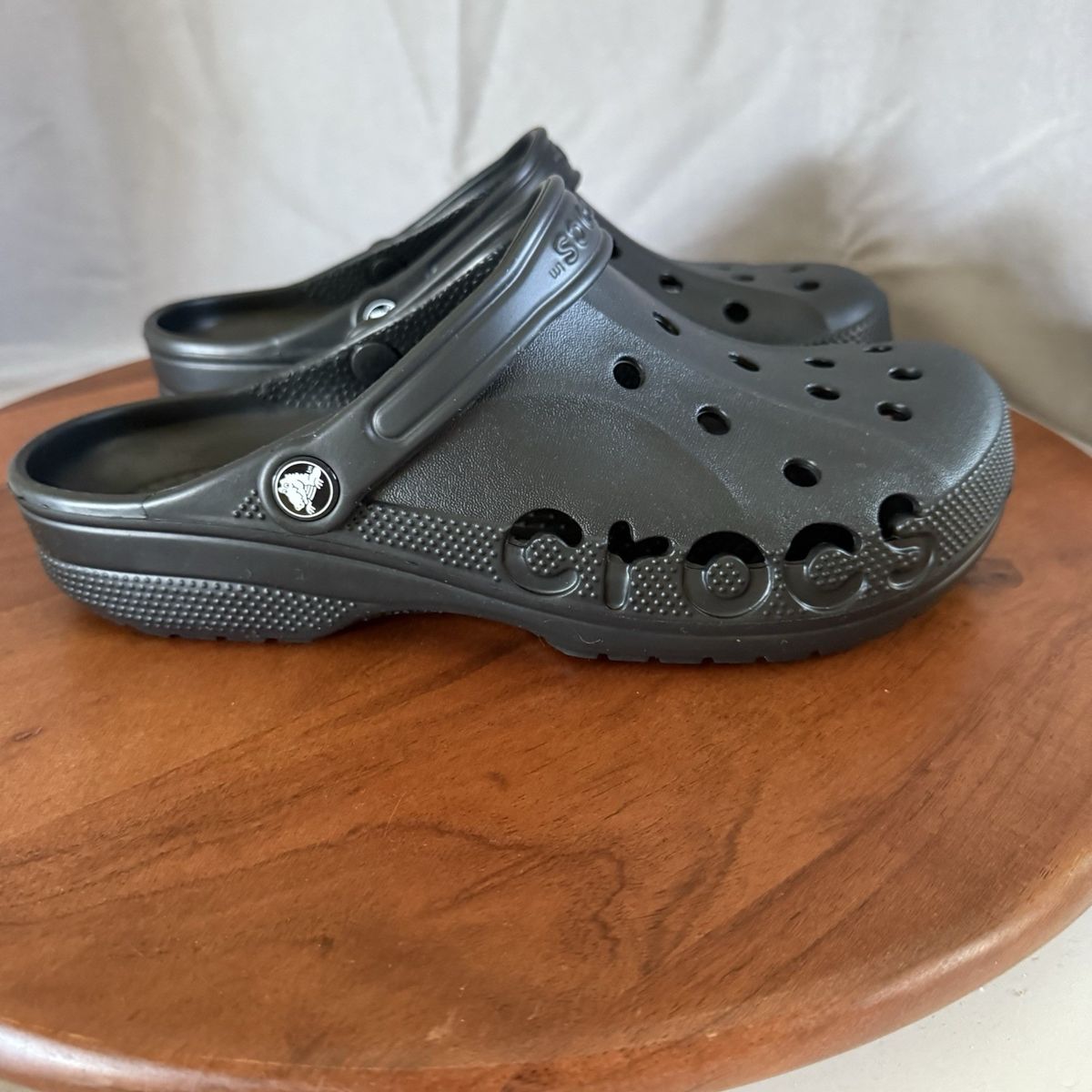 CROCS Men Baya Clogs (Black)