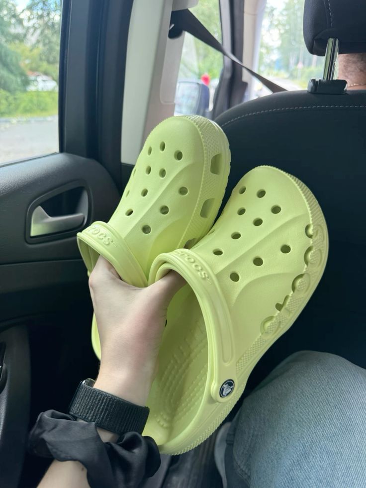 CROCS Men Baya Clogs (Neon Green)