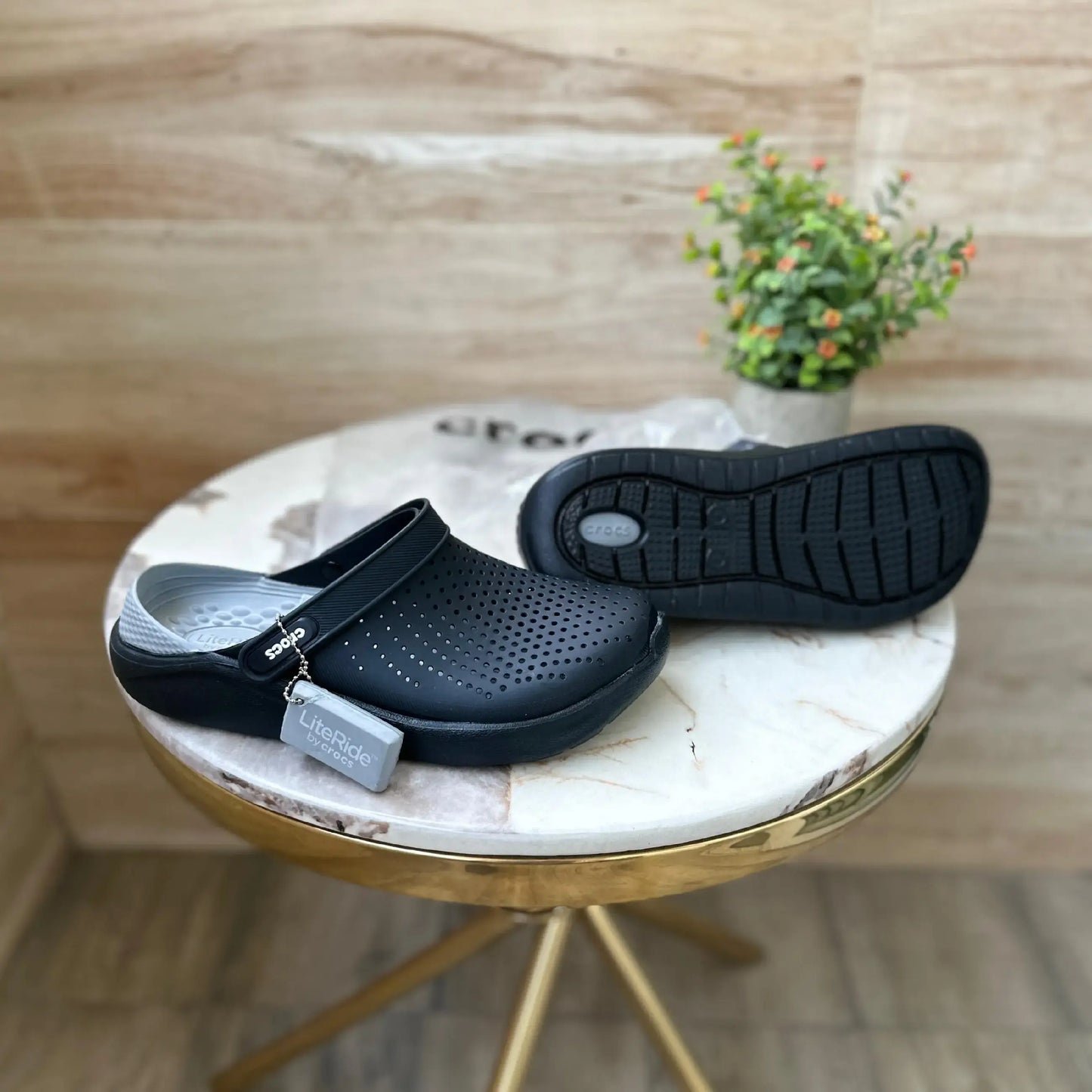 Crocs LiteRide Clogs (Black/Grey)